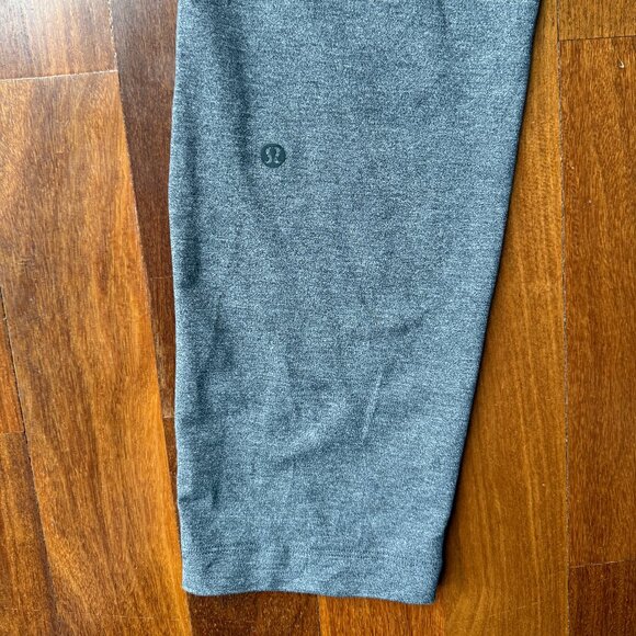 Lululemon On the Fly Heathered Gray Pants Sz 4 - Picture 6 of 8